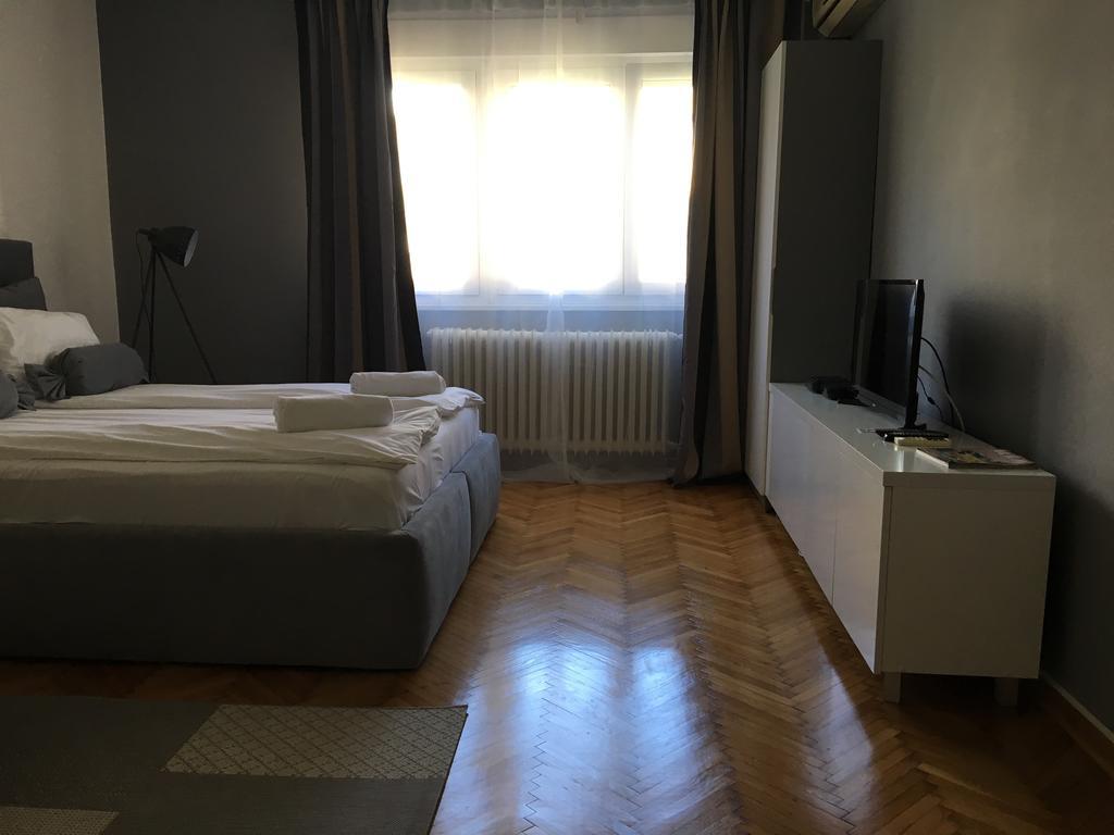 Silver * Belgrade